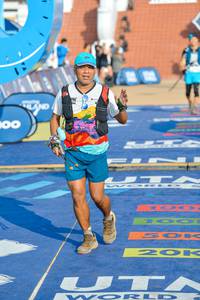 BIB: 100
                            <button type="button" onclick="openModal(22760579)" class="btn btn-primary btn-sm float-right btn-popup" data-toggle="modal" data-target=".modal-high-quality">
                        <i class="fas fa-shopping-cart"></i> Add to Cart
                    </button>
                                            <button type="button" onclick="isThisMe(22760579, true)" class="btn btn-success btn-sm float-right btn-popup btn-isme hidden" data-toggle="tooltip" data-placement="bottom" title="นี่คือรูปของคุณใช่ไหม คลิกที่นี่เพื่อเอาเข้าอัลบั้ม">
                        <i class="fas fa-plus"></i> Add to album
                    </button>
                    <button type="button" onclick="isThisMe(22760579, false)" class="btn btn-warning btn-sm float-right btn-popup btn-isnotme hidden">
                        <i class="fas fa-ban"></i> Remove from album
                    </button>